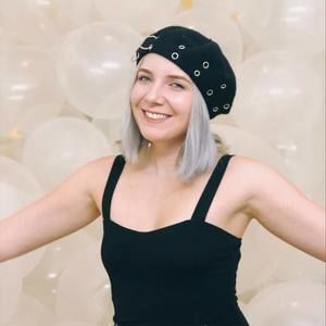 Meet your Posher, Casey